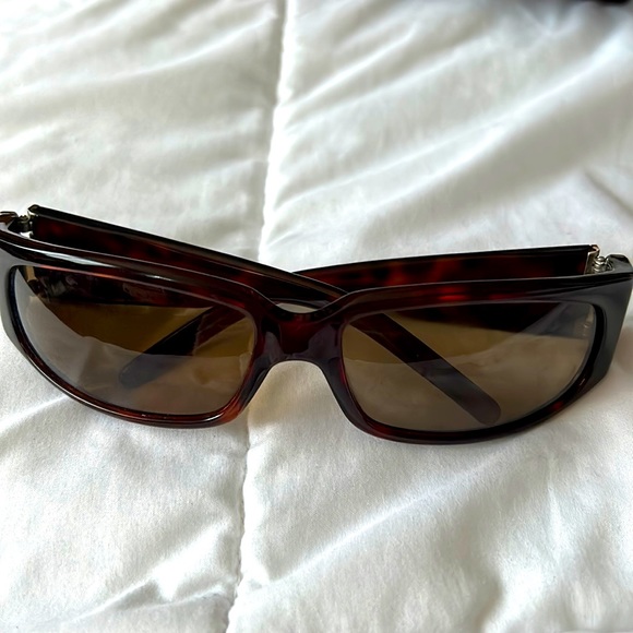 Gucci Accessories - Gucci Sunglasses